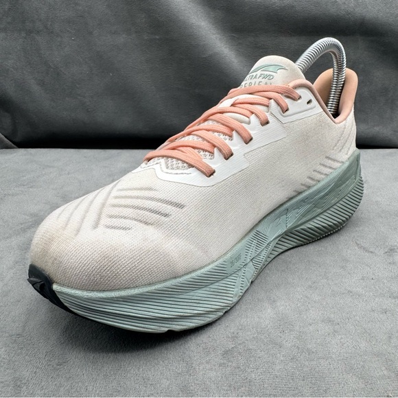 AltraFWD Experience Women’s 7 White Pink Road Running Shoes Sneakers - Picture 4 of 16